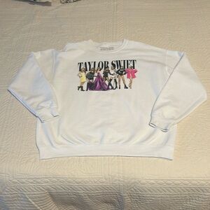 TAYLOR SWIFT Sweatshirt sz XL